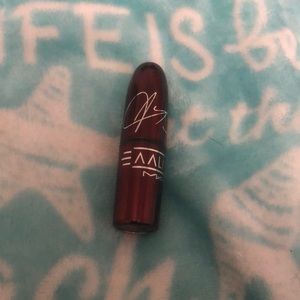 Aaliyah X Mac Matte Lipstick